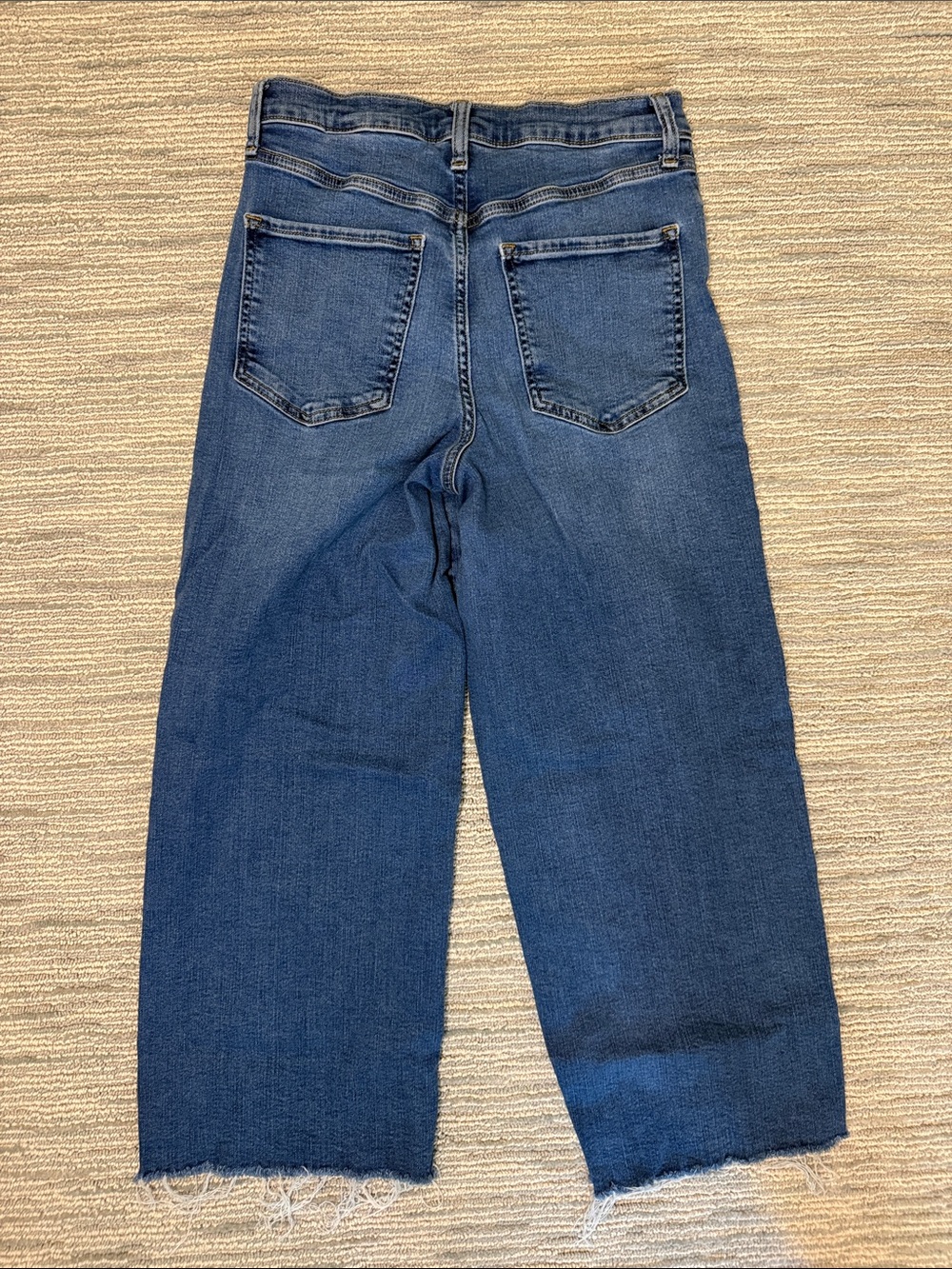Banana Republic Blue Wide-Leg Raw Hem Jeans - Picture 4 of 4